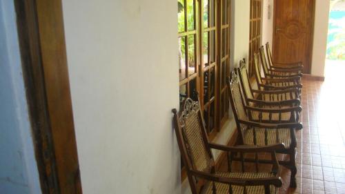 Хингуракгода: Summer Village Resort