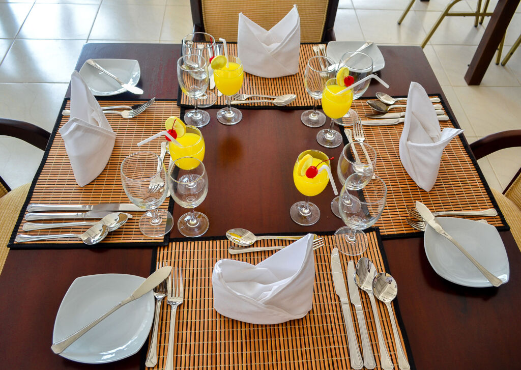 Джафна: Valampuri Hotel