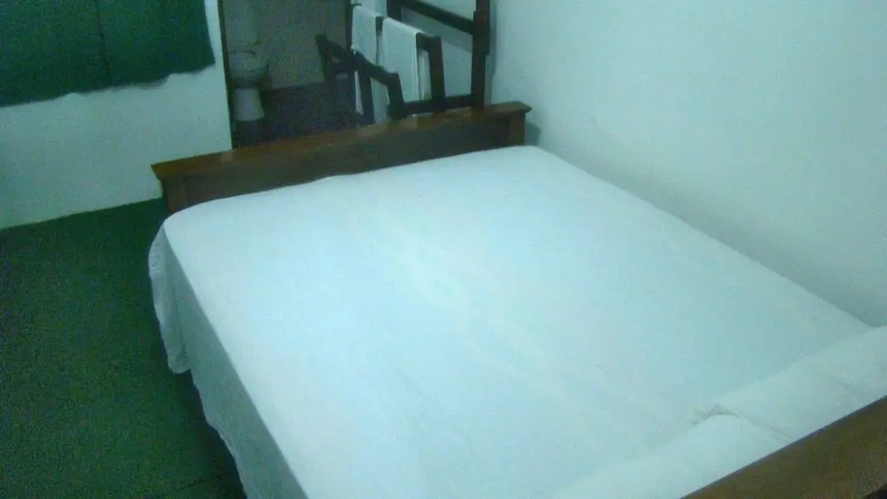 Тринкомали: Asix Hotel