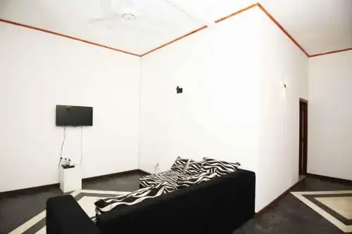 Галле: Liana Homestay