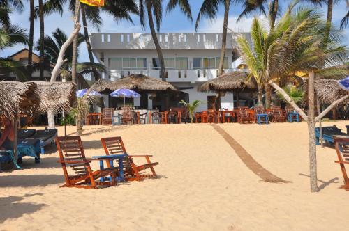 Хиккадува: Copacabana Beach Hotel
