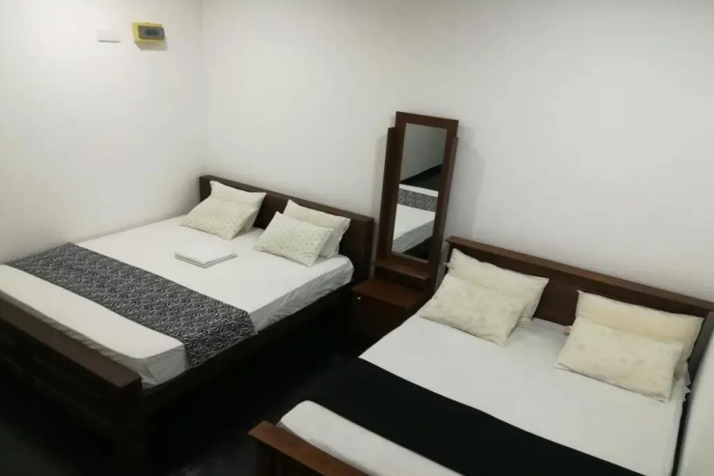 Наллатанния: River View Wathsala Inn