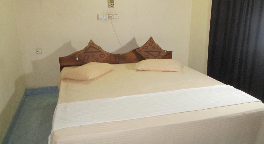Курунегала: Hotel Surasa