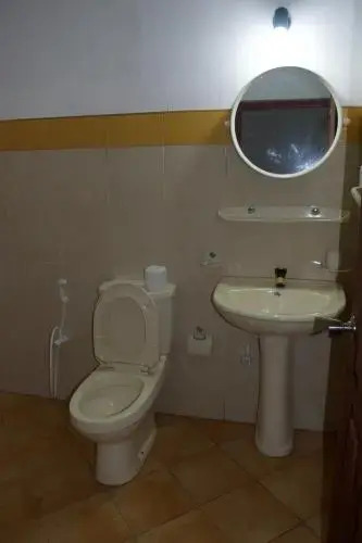 Хиккадува: Drifters hotel