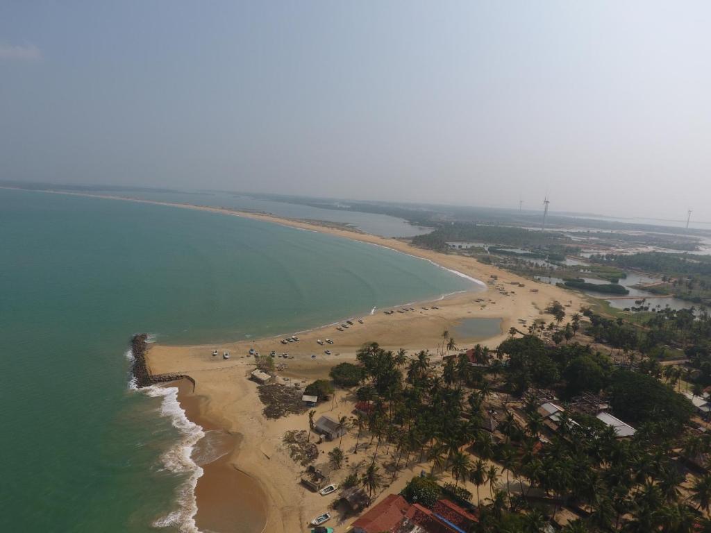 Кандакули: Ocean View Beach Resort - Kalpitiya