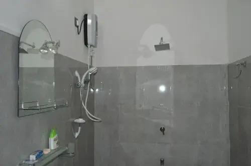 Сигирия: Yoshua Holiday Resort
