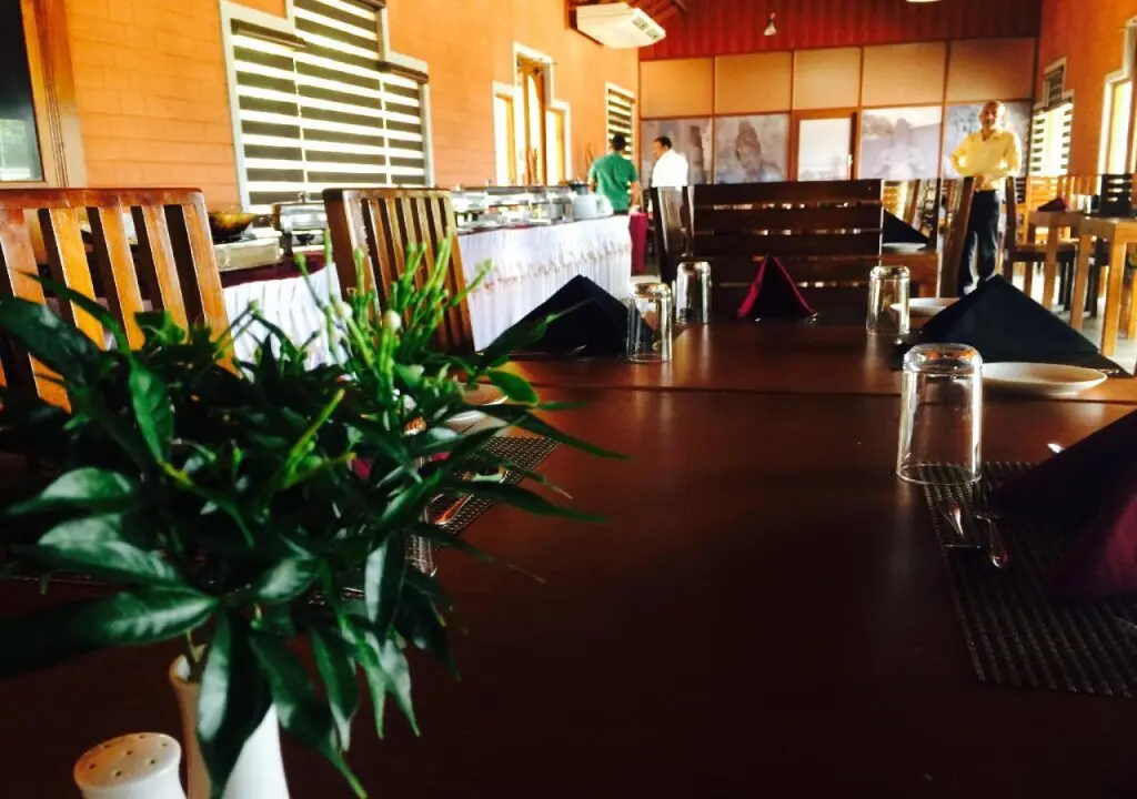 Хингуракгода: Hotel Mahanuge
