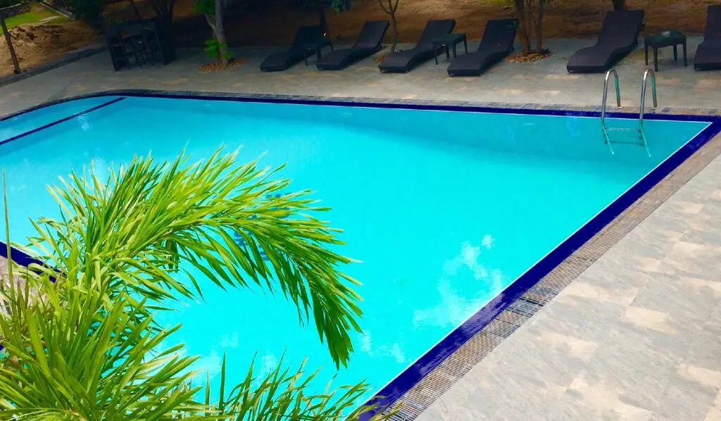 Хингуракгода: Hotel Mahanuge