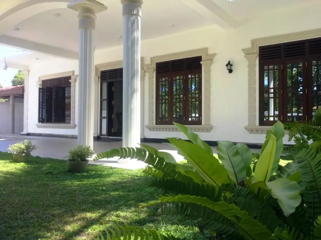 Мирисса: Hill House Rest