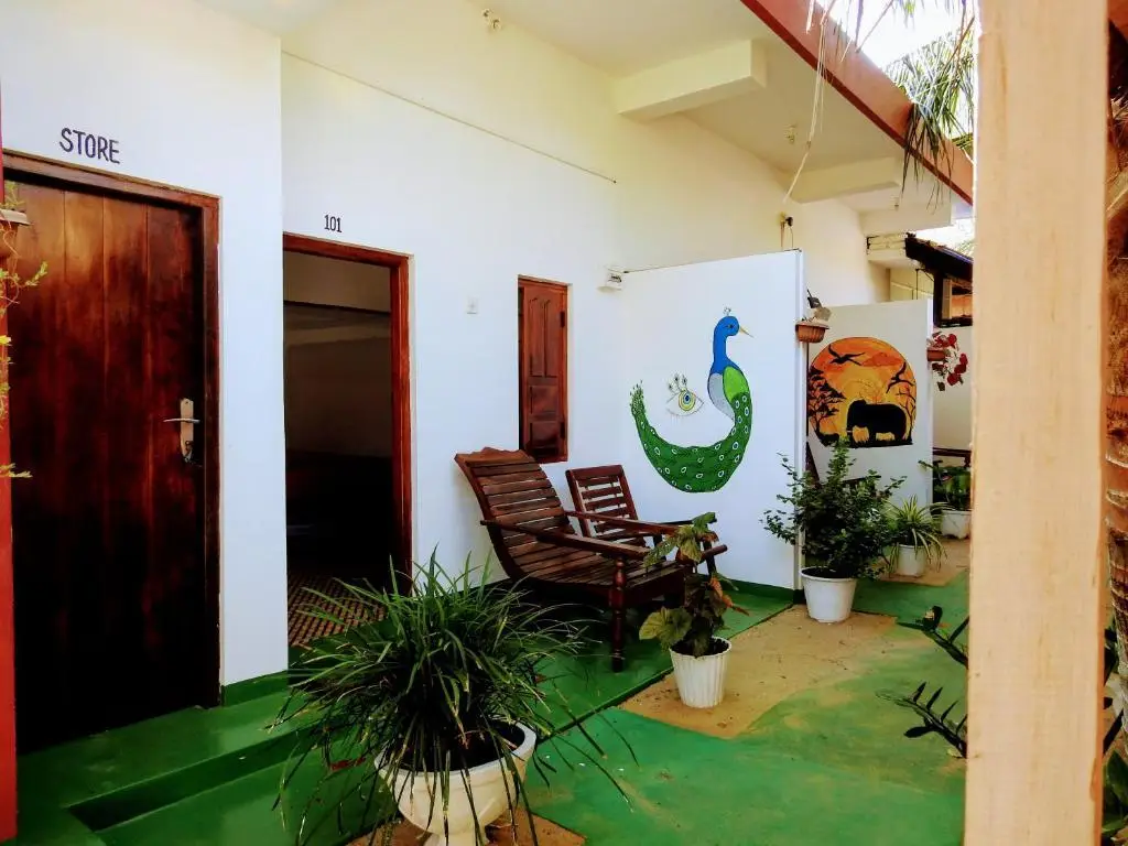 Cresent Bay Beach Hotel — фото 1