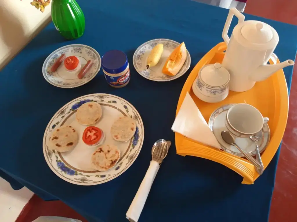 Мирисса: Sanjeewa Guest