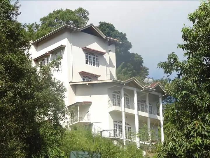 Канди: Vista Kandyan Crown