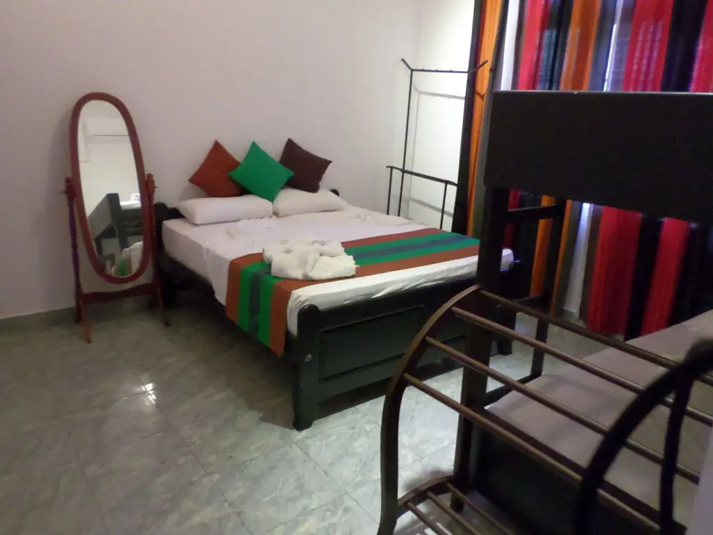 Гора Lavinia: Leos Home Stay