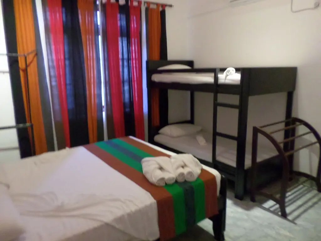 Гора Lavinia: Leos Home Stay