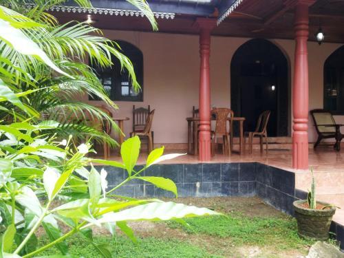 Велигама: Namal Guest House