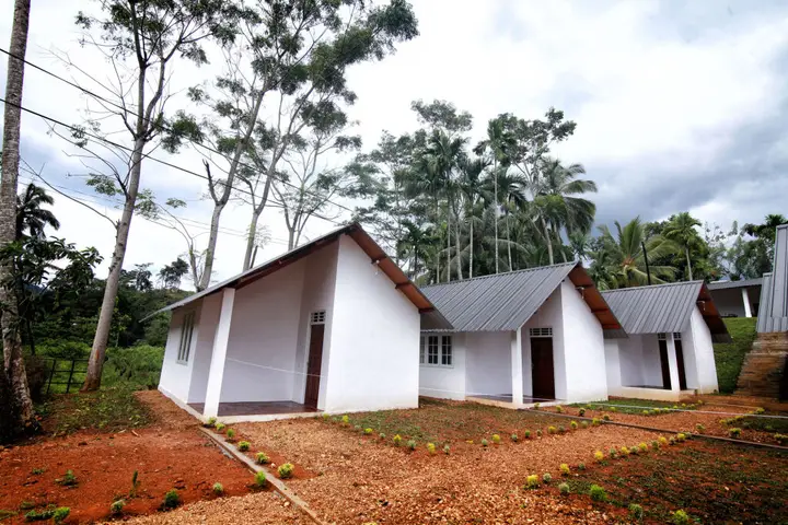 Поддана: KL Sinharaja