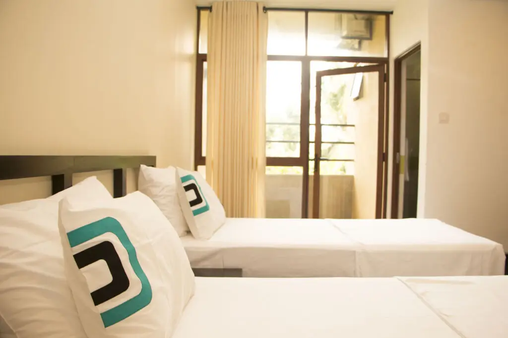 Рагама: Saninro Hotel Ragama