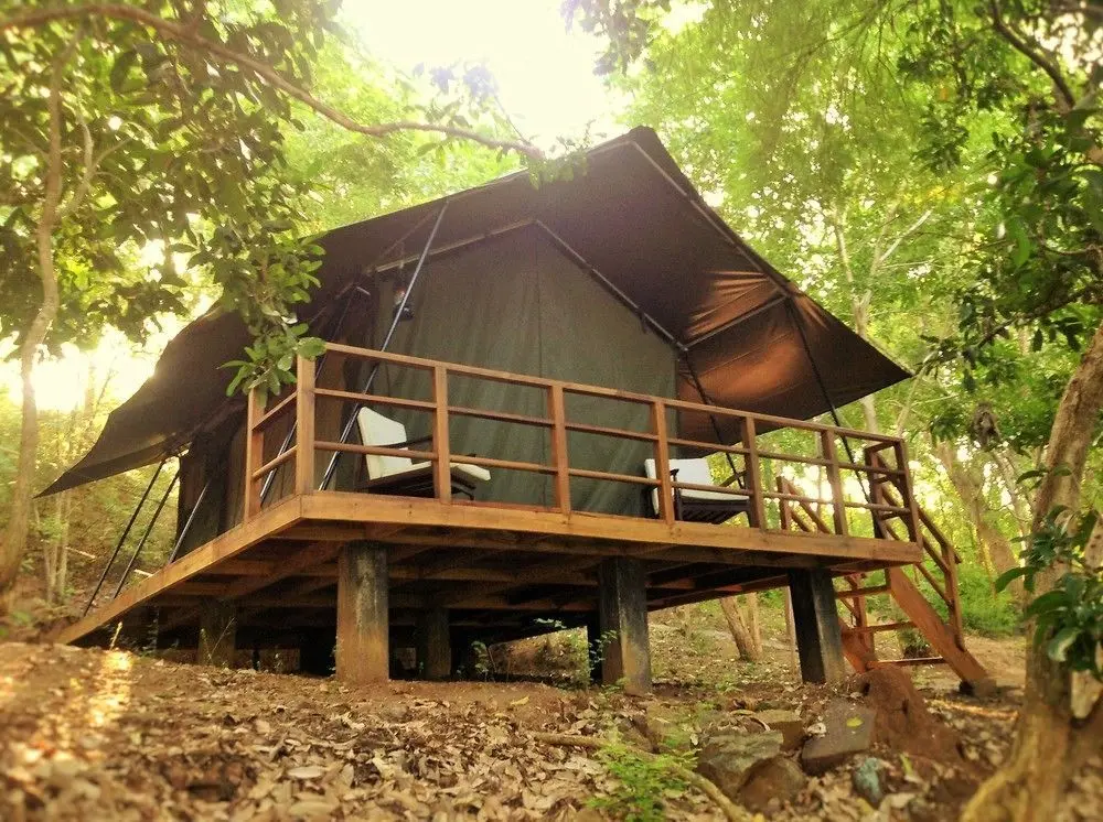 Удавалаве: Kula Kula Luxury Camping Resort