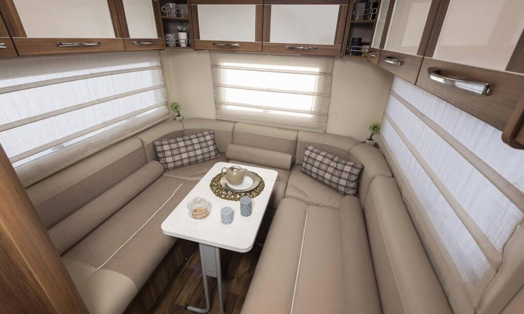 Коломбо: Go Outdoors Motor Home - Caravan Park