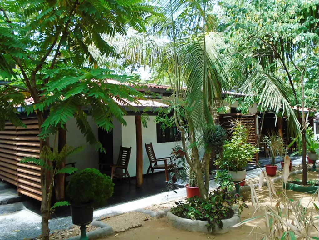 Хингуракгода: Livinginn Polonnaruwa