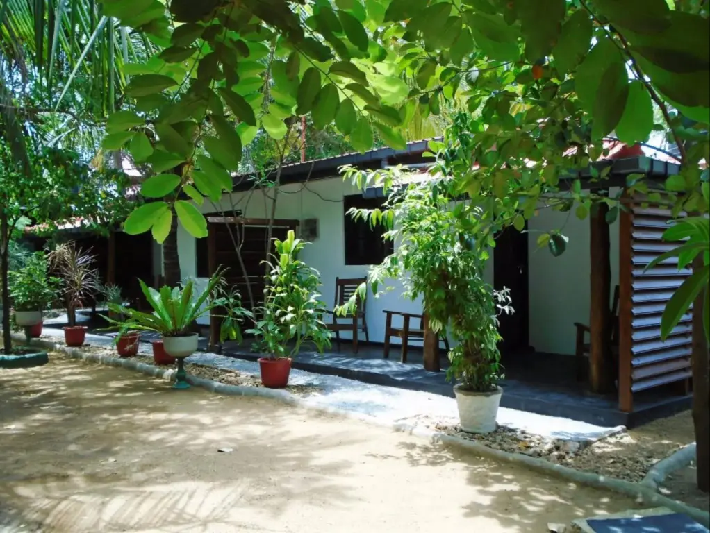 Хингуракгода: Livinginn Polonnaruwa