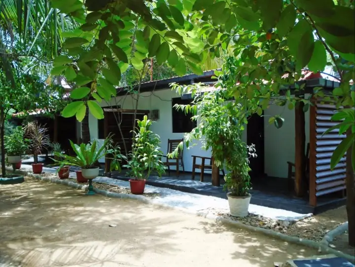 Хингуракгода: Livinginn Polonnaruwa