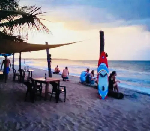 Аругам-Бэй: Beach Cab Resort