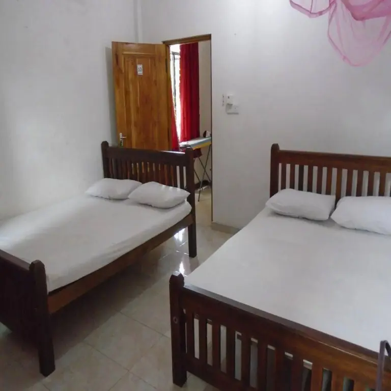 Полоннарува: Vista Indra Hotel