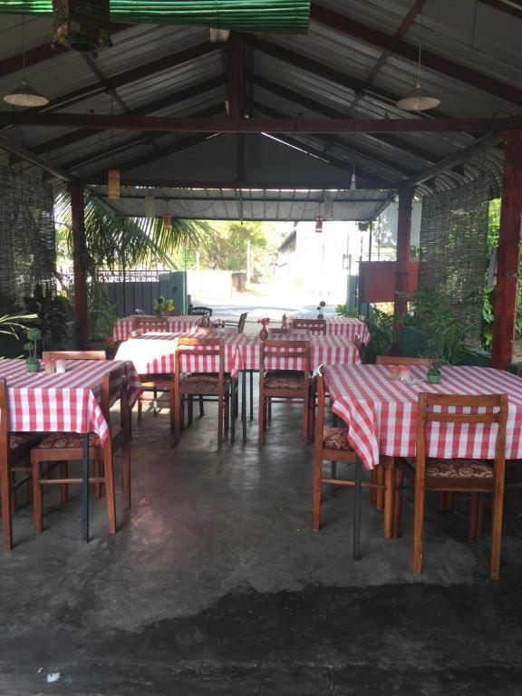 Негомбо: Bolonghes Homestay