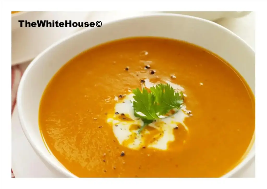 Тринкомали: The White House