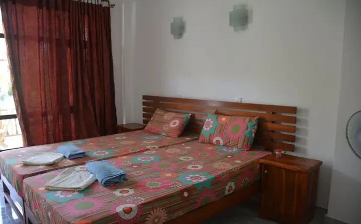 Хиккадува: Victoria Resort