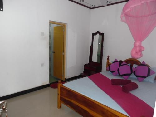 Удавалаве: Ruwanpura guest