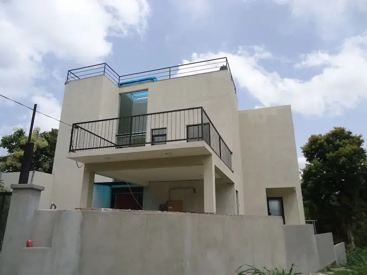 Канди: Grandpa Holiday Home