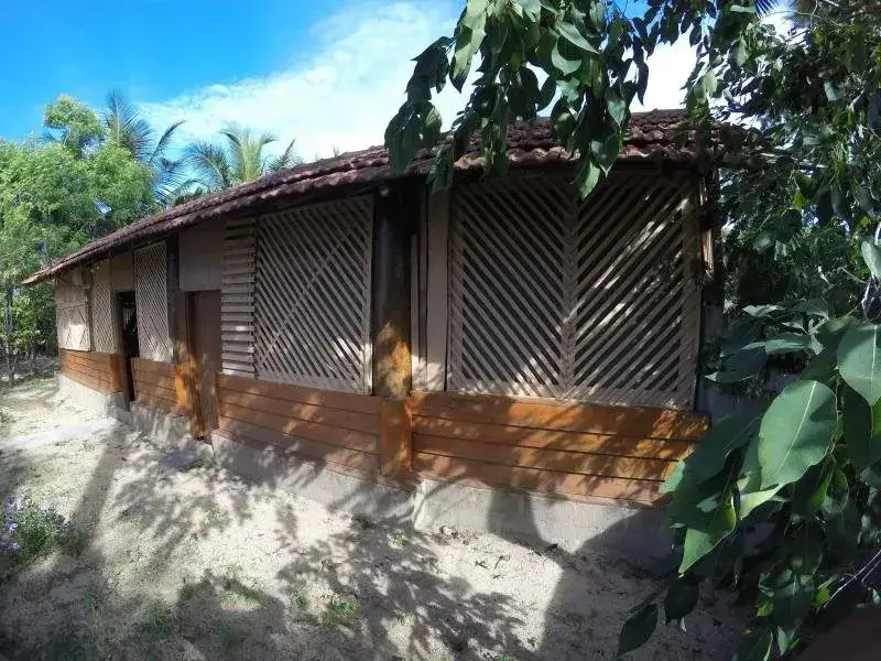 Калкудах: Earl's Beach Rest