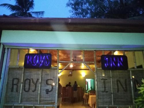 Калкудах: Roy's inn