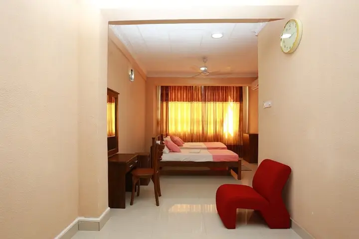 Коломбо: Sain Regincy