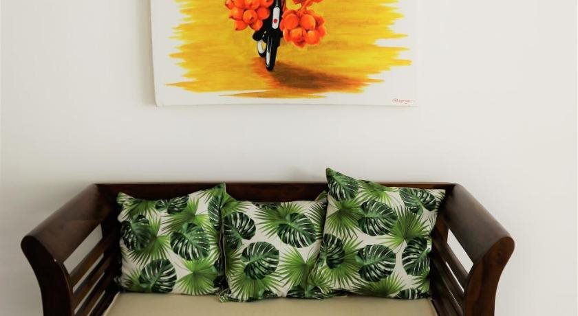 Хиккадува: Plantation House