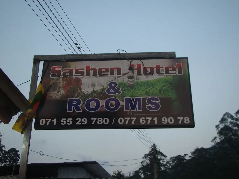 Элла: Ella Sashen Hotel