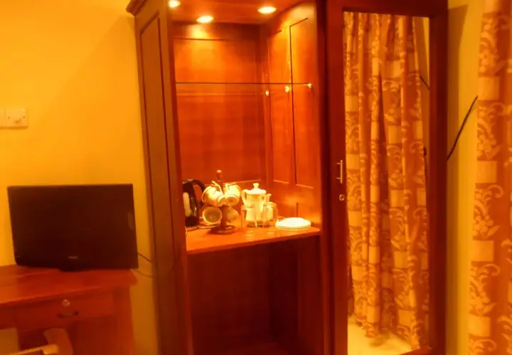 Гора Lavinia: Zion Inn 1343