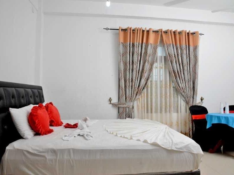 Анурадхапура: Happy Leoni Hotel