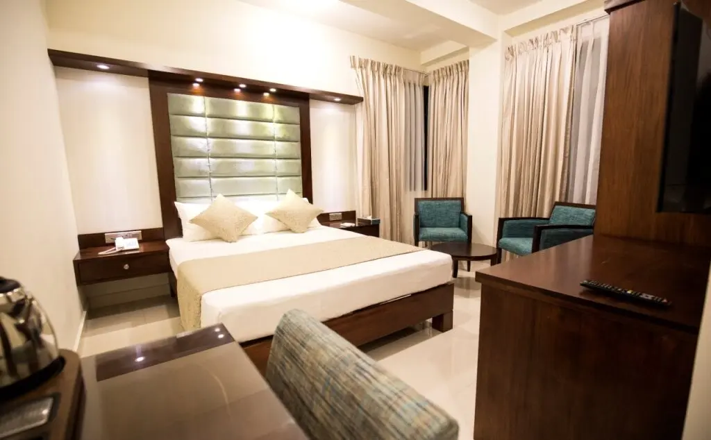 Келания: Grand 7 Hotel Kesbewa