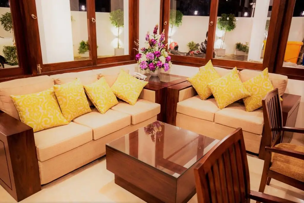 Келания: Grand 7 Hotel Kesbewa
