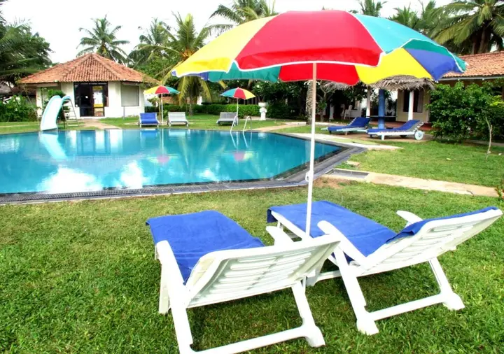Маравила: Aquarius Resort