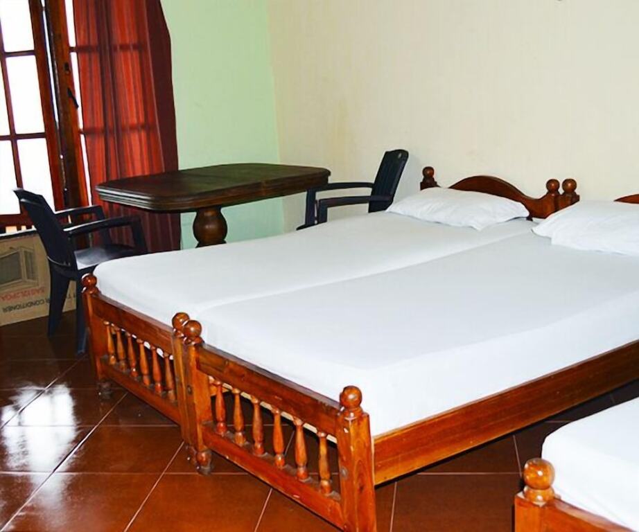 Канди: Kandyan Holiday Center