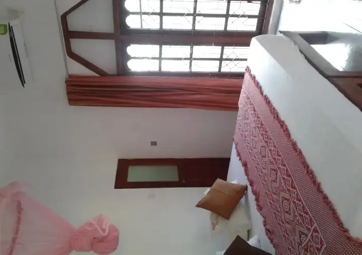 Анурадхапура: Lakeside resort Habarana
