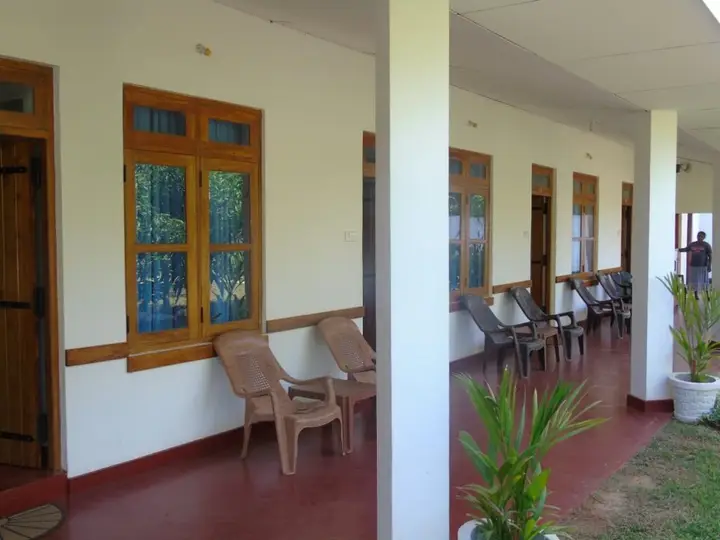 Тиссамахарама: Lotus blue yala hotel & restaurant