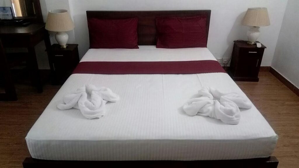 Негомбо: ravindu beach resort