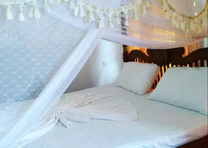 Полватумодара: Italiano Hotel and Restaurant