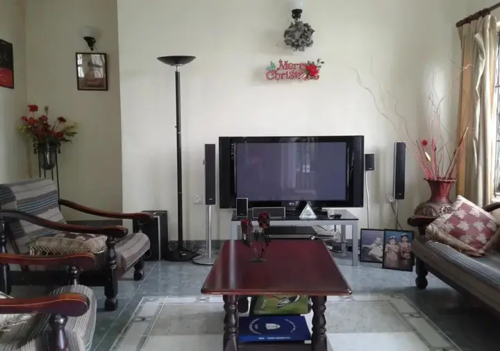 Канди: Kandy Hill Breeze ( Home Stay)