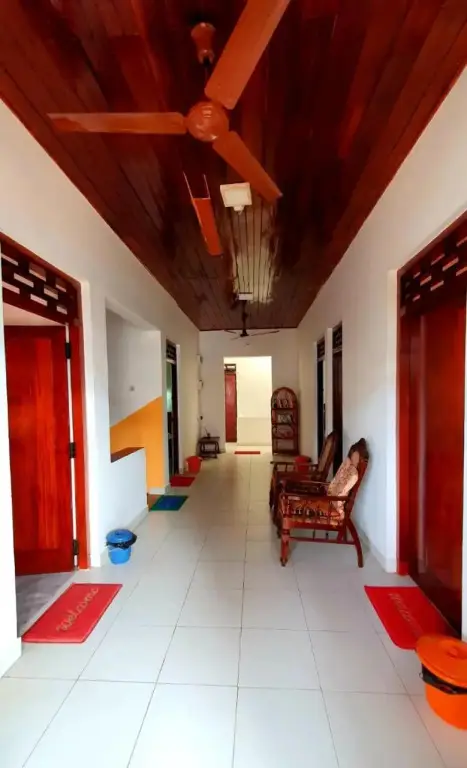 Хиккадува: Kind And Love Guesthouse